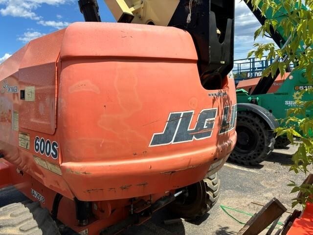 2017 JLG 600S-4