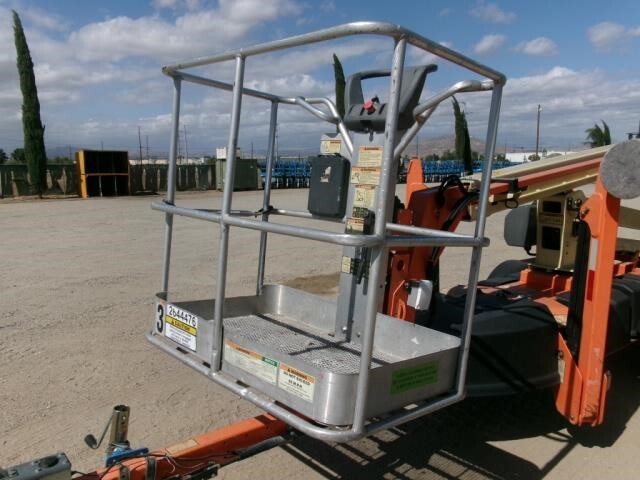 2019 JLG T350-17