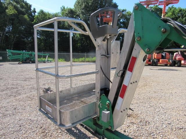 2018 JLG T500J-13