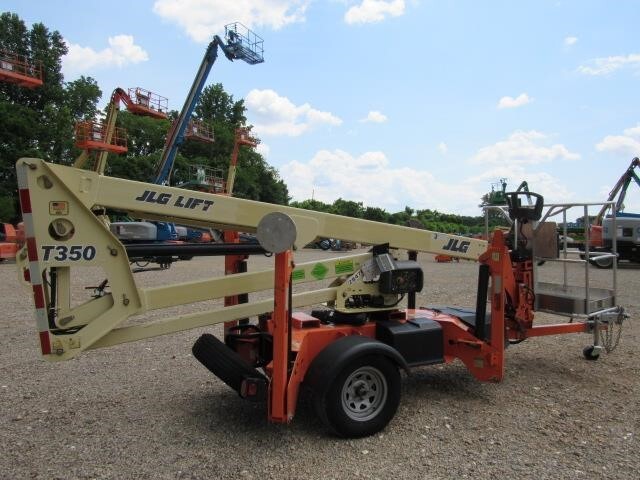 2019 JLG T350-6
