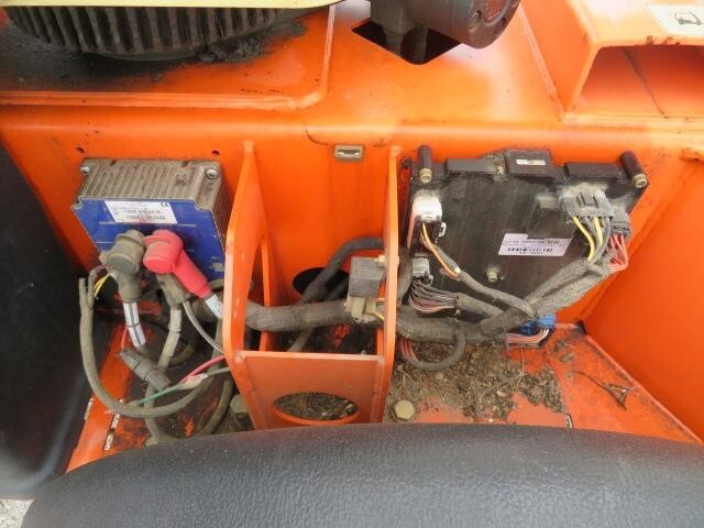 2019 JLG T350-14