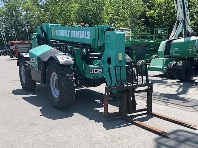 2017 JCB 507-42-4