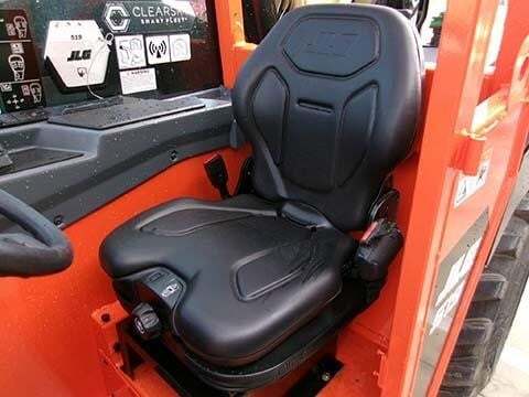 2026 JLG 519-16
