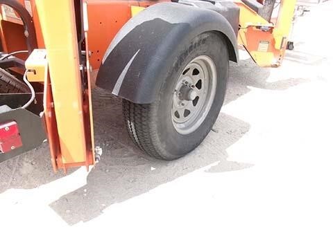 2019 JLG T350-8