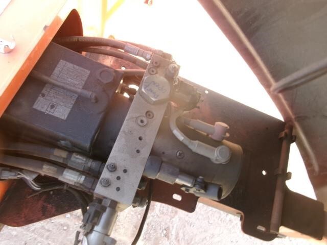 2019 JLG T350-10