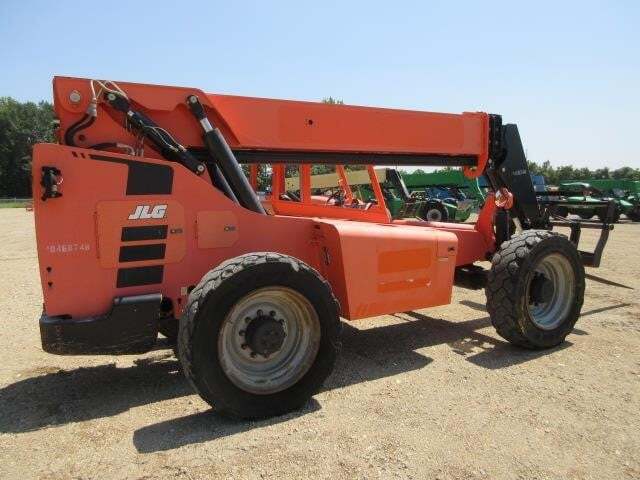 2016 SkyTrak 8042-3