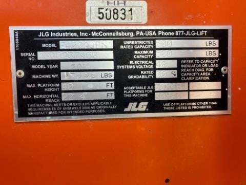 2018 JLG E400AJPN-9