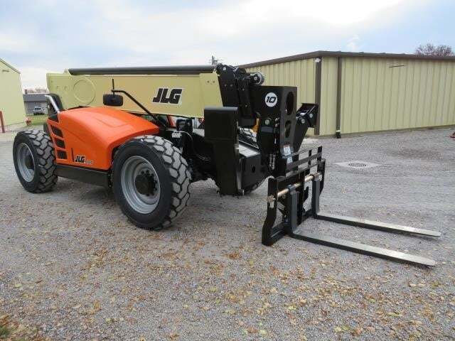 2025 JLG 1055-6