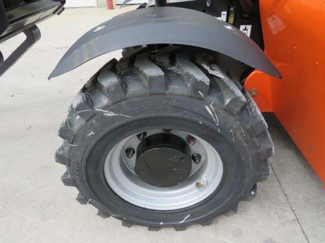 2025 JLG G5-18A-15