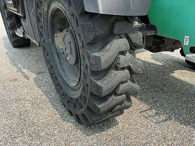 2015 JCB 507-42-13