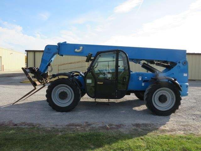 2017 Genie GTH 844