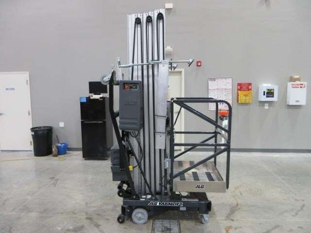 2026 JLG 38AM