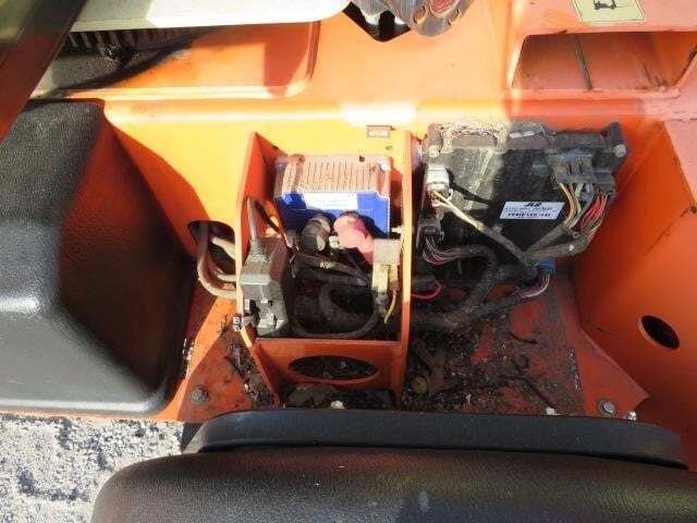 2018 JLG T500J-15