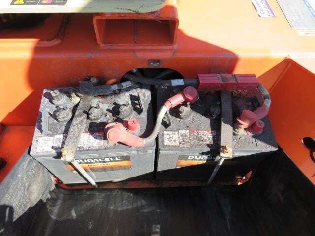 2018 JLG T350-17