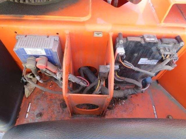 2018 JLG T350-19