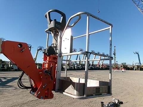 2018 JLG T350-16