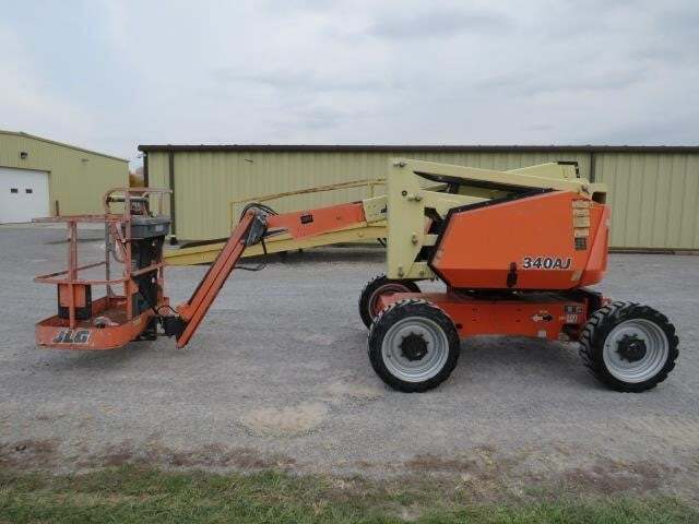 2018 JLG 340AJ