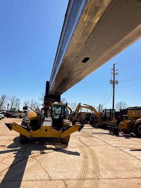 2019 CAT TL943D-35