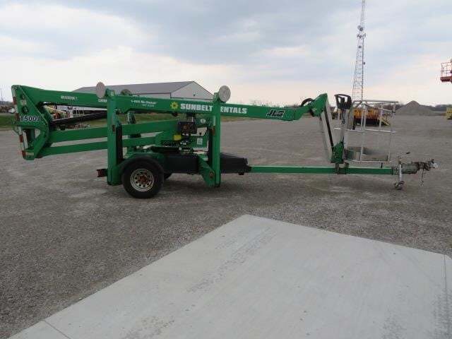 2017 JLG T500J-5