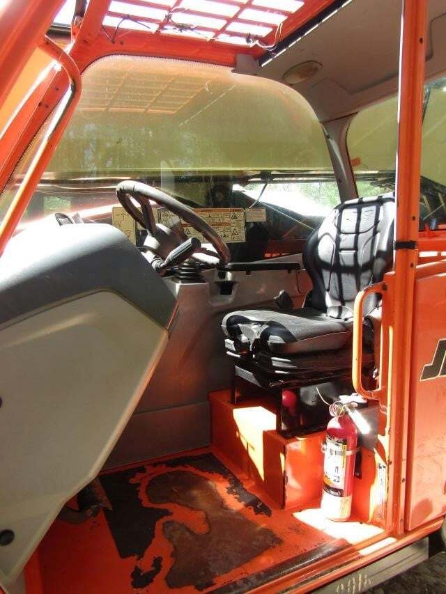 2019 JLG 943-12