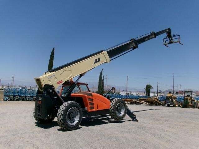 2017 JLG 1255-20
