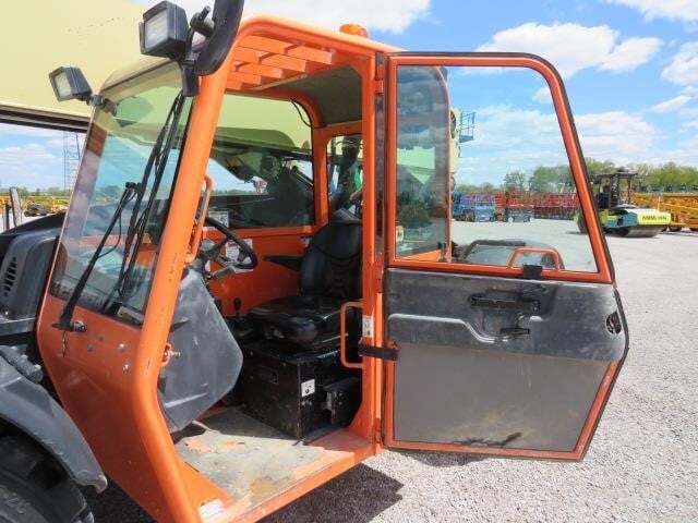 2015 JLG G9-43A-14