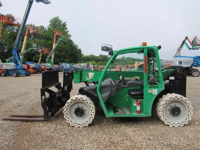 2016 JLG G5-18A