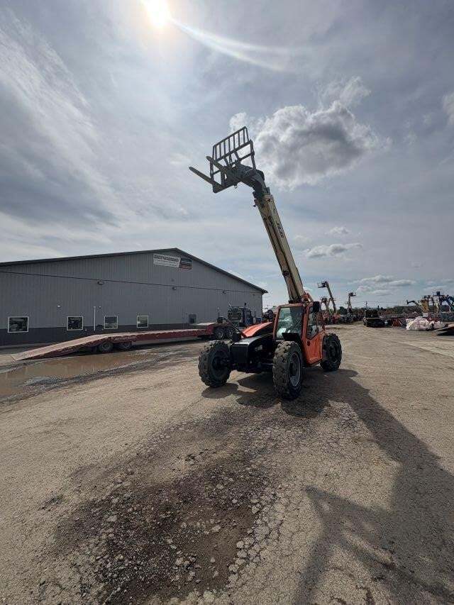 2018 JLG 943-13