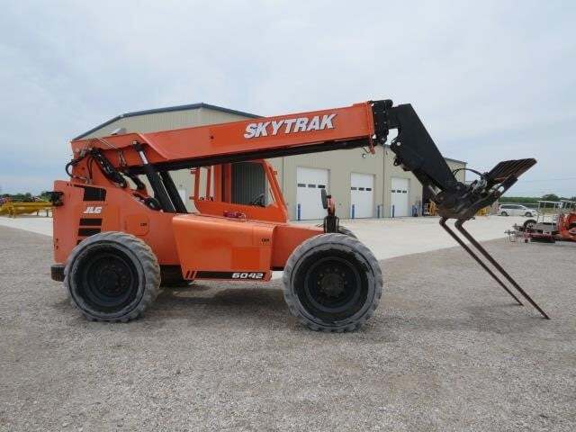 2016 JLG 6042-6