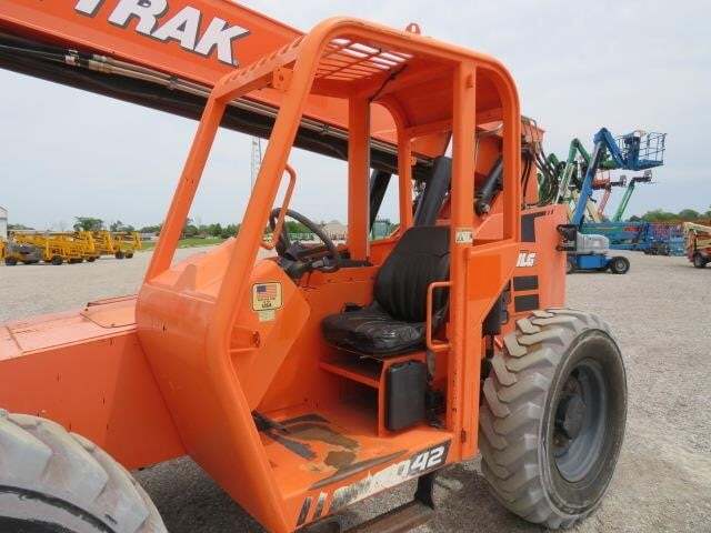2016 JLG 6042-15