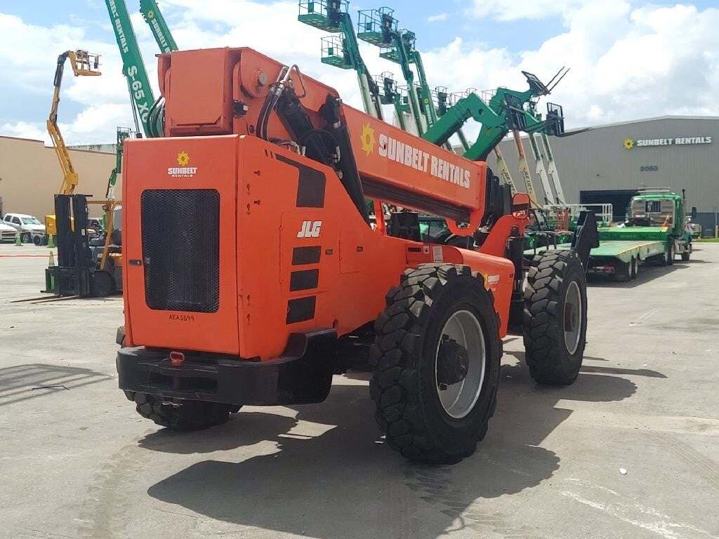 2019 SkyTrak 10054-8