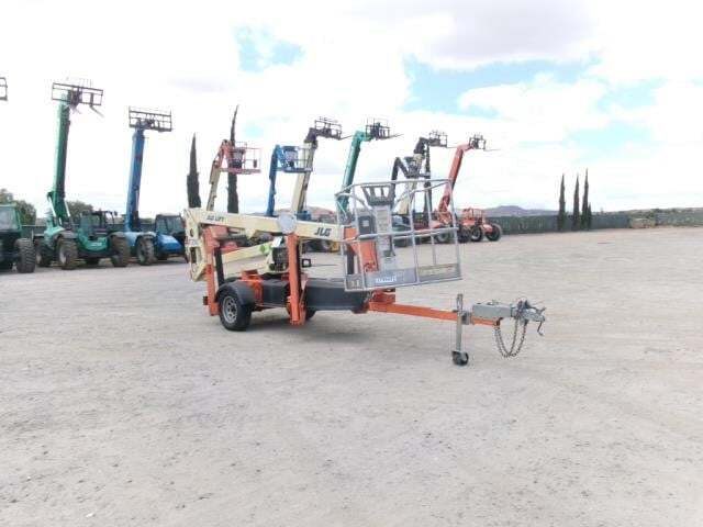 2019 JLG T350-3