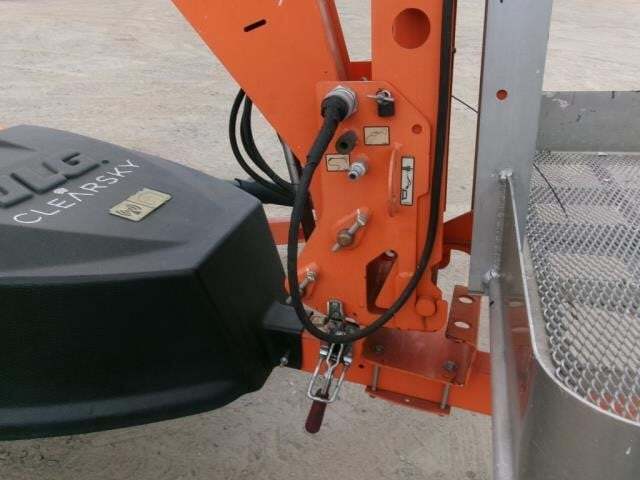 2019 JLG T350-16