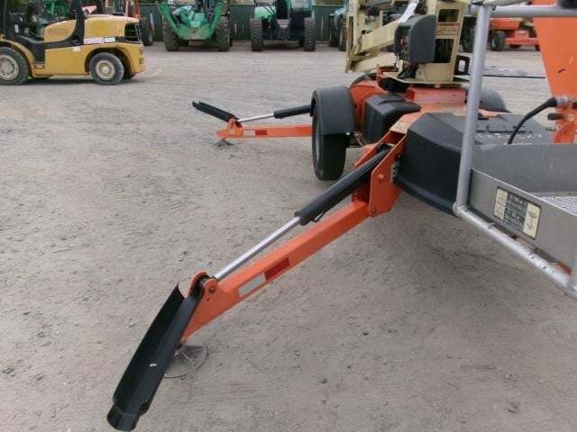 2019 JLG T350-24