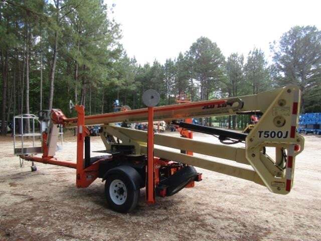2019 JLG T500J-5