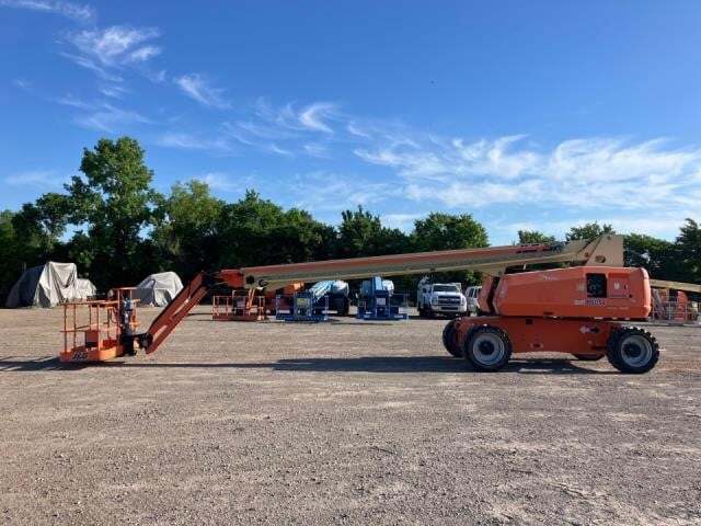 2020 JLG 860SJ
