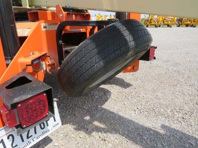 2019 JLG T500J-10