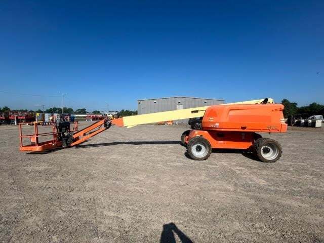2021 JLG 660SJ
