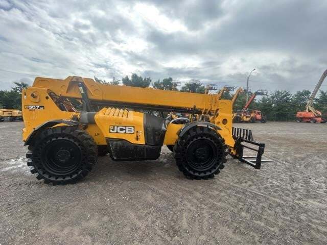 2019 JCB 507-42-3
