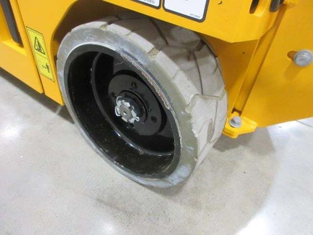 2023 JCB S1930E-9