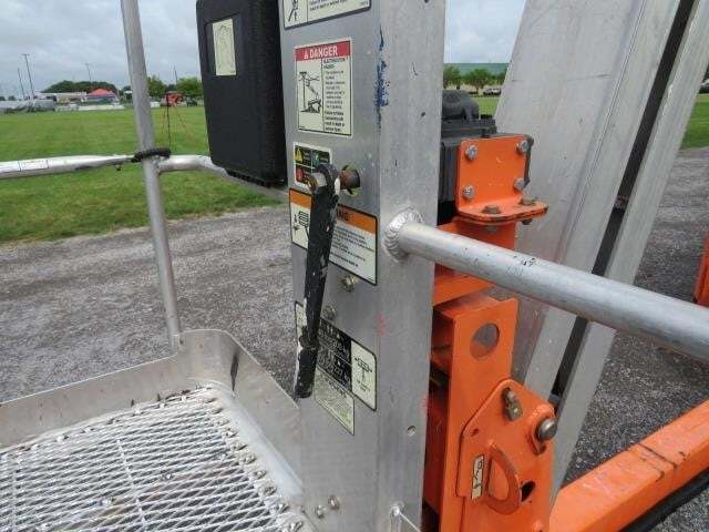 2018 JLG T500-14