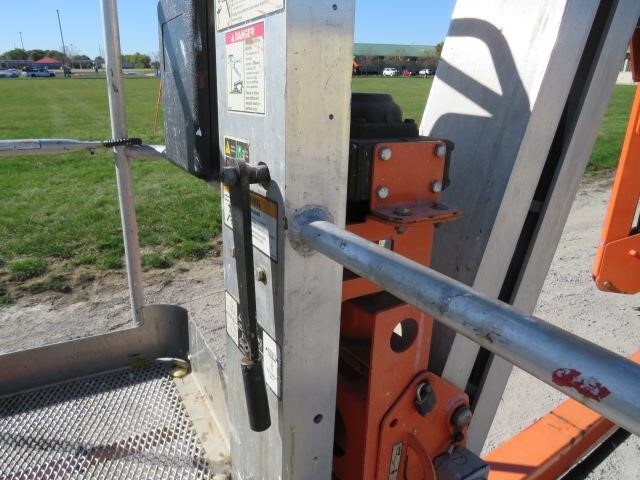 2018 JLG T500J-14
