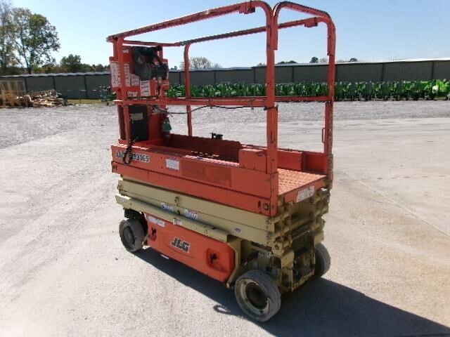 2019 JLG 1930ES-4