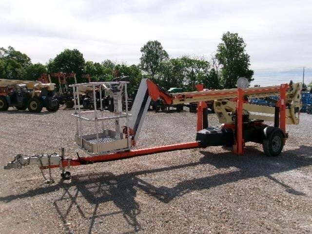 2023 JLG T500J