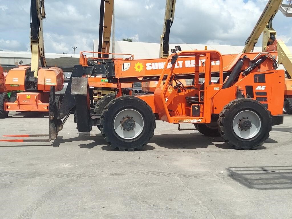 2019 SkyTrak 10054-3