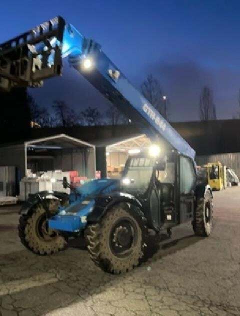 2018 Genie GTH 844