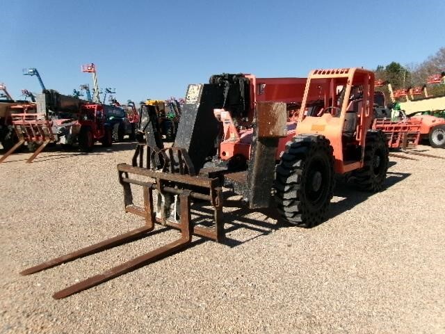 2016 SkyTrak 10054