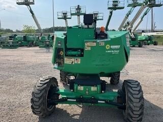 2017 JLG 340AJ-5