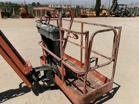 2020 JLG 450AJ-13