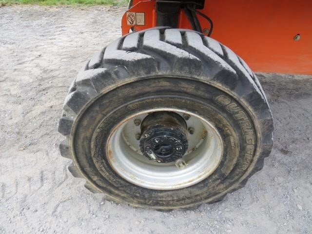 2013 JLG 460SJ-13